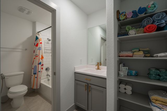 29117 Rock, Bulverde, TX 78163