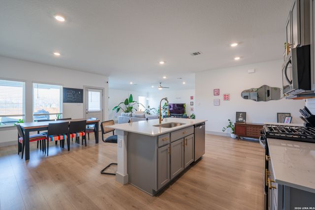 29117 Rock, Bulverde, TX 78163