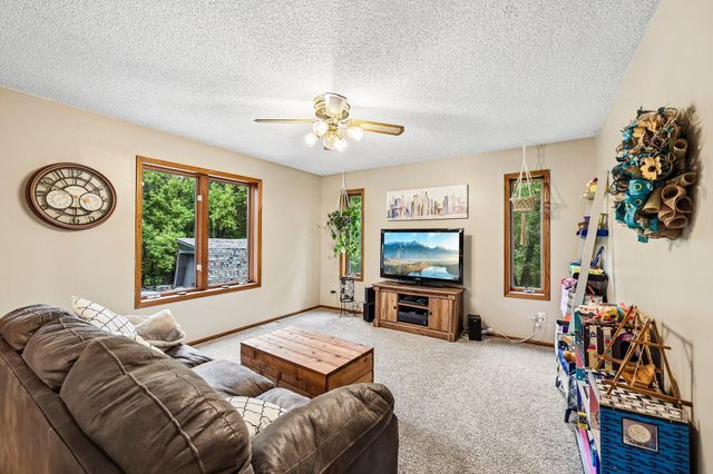 2937 174th Lane NW, Andover, MN 55304