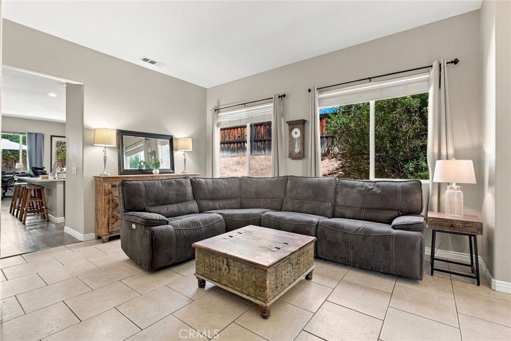 38931 Huddlestone Court, Murrieta, CA 92563 — photo 5