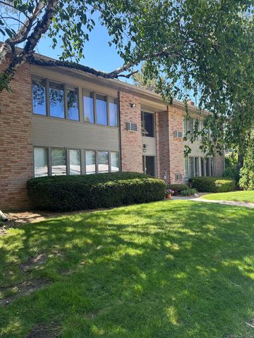 340 Concord Place, Bloomfield Hills, MI 48304