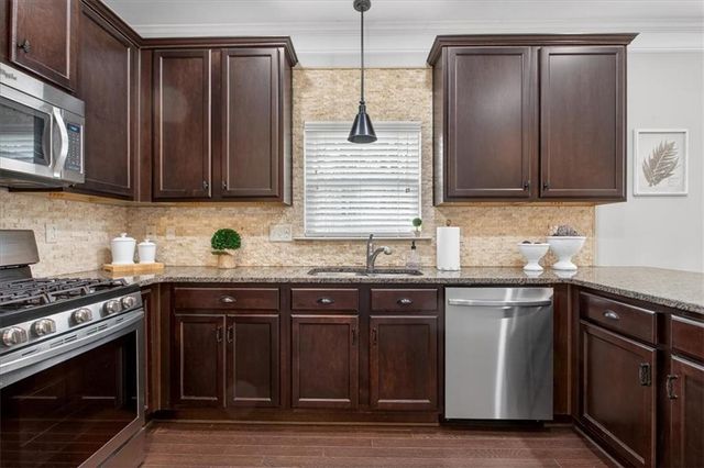 216 Manous Way, Canton, GA 30115