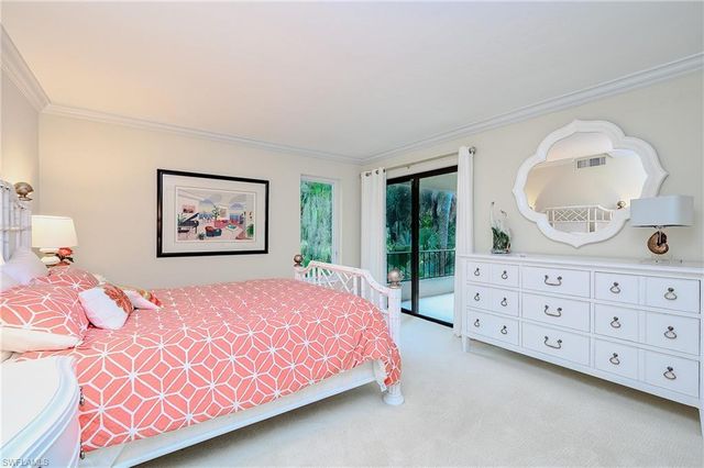 102 Wilderness DR 2114, Naples, FL 34105