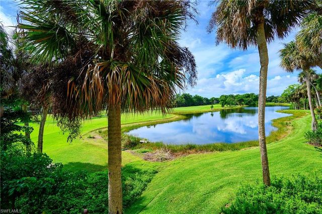 102 Wilderness DR 2114, Naples, FL 34105
