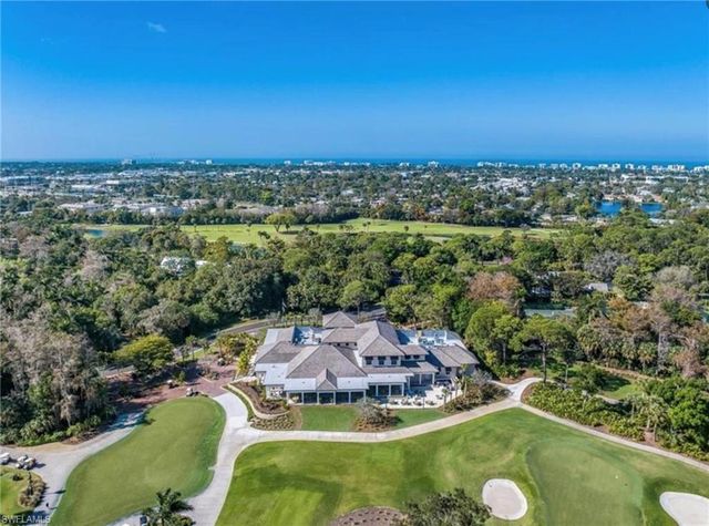 102 Wilderness DR 2114, Naples, FL 34105