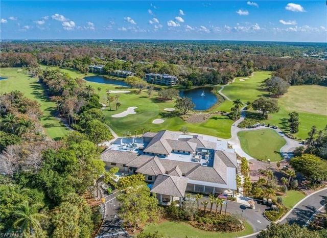 102 Wilderness DR 2114, Naples, FL 34105