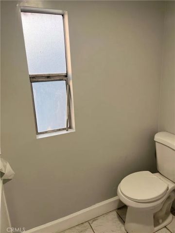 8305 Atlantic 4, Cudahy, CA 90201