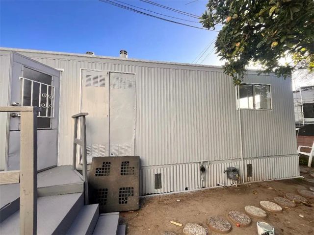 8305 Atlantic 4, Cudahy, CA 90201