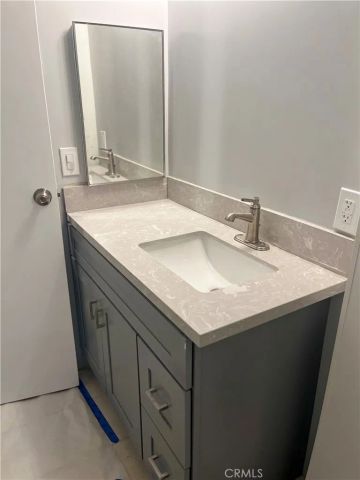 8305 Atlantic 4, Cudahy, CA 90201
