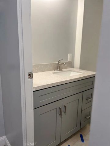 8305 Atlantic 4, Cudahy, CA 90201