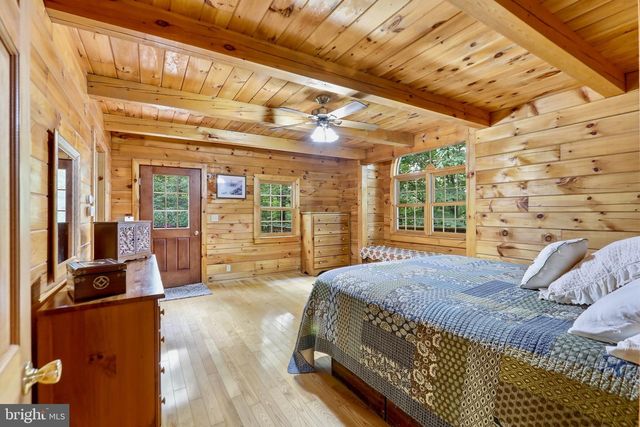34971 CHARLES TOWN PIKE, Purcellville, VA 20132