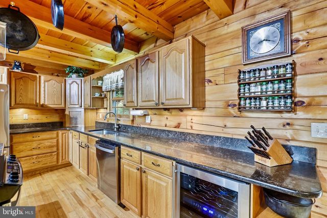 34971 CHARLES TOWN PIKE, Purcellville, VA 20132