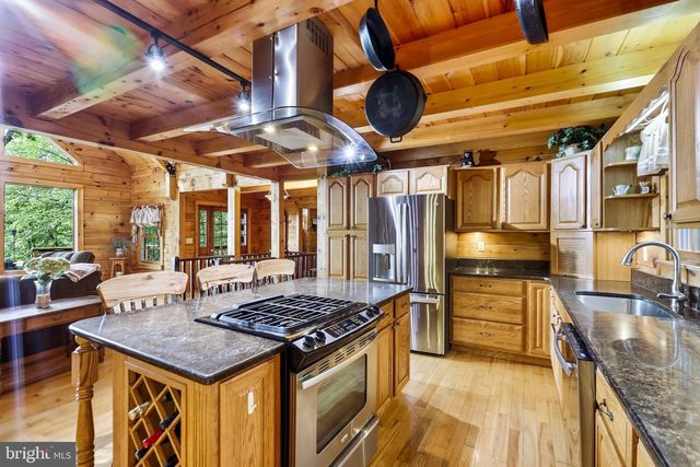34971 CHARLES TOWN PIKE, Purcellville, VA 20132