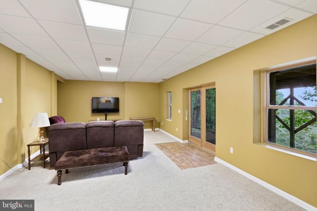 34971 CHARLES TOWN PIKE, Purcellville, VA 20132