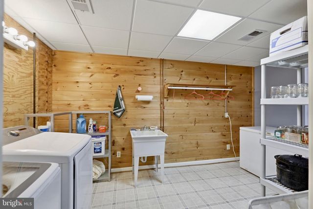 34971 CHARLES TOWN PIKE, Purcellville, VA 20132