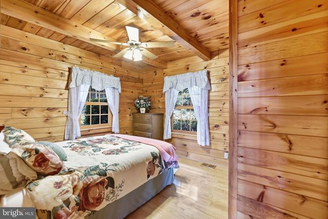 34971 CHARLES TOWN PIKE, Purcellville, VA 20132