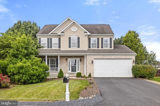 194 CORBIN HEIGHTS WAY, Martinsburg, WV 25404