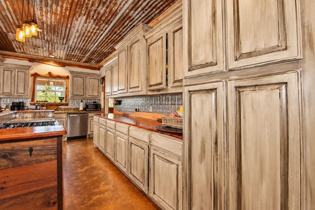 7245 County Road 4095, Kaufman, TX 75142