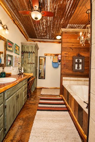 7245 County Road 4095, Kaufman, TX 75142