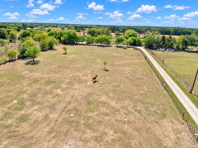 7245 County Road 4095, Kaufman, TX 75142
