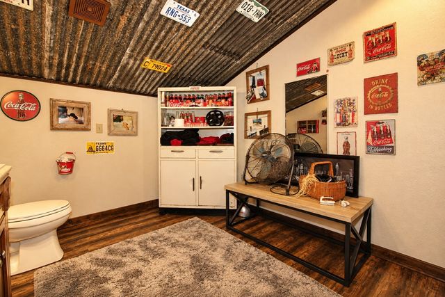 7245 County Road 4095, Kaufman, TX 75142