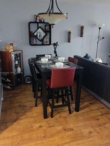 8100 Sunrise Lakes Blvd 110, Sunrise, FL 33322