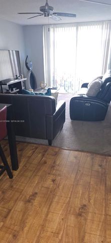 8100 Sunrise Lakes Blvd 110, Sunrise, FL 33322