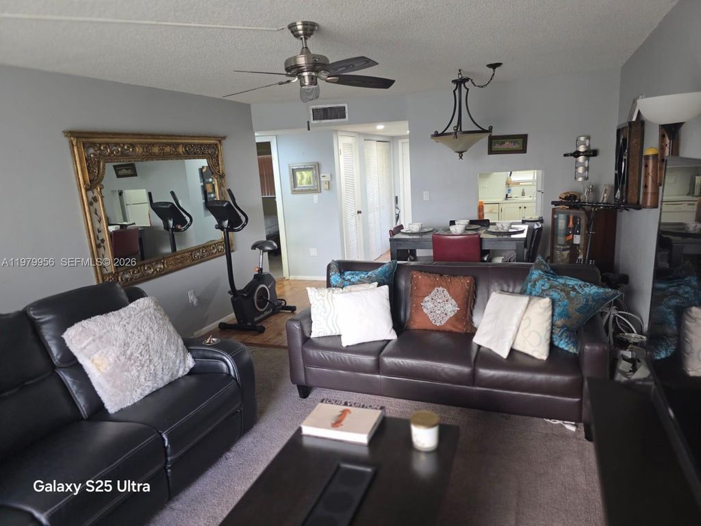 8100 Sunrise Lakes Blvd 110, Sunrise, FL 33322