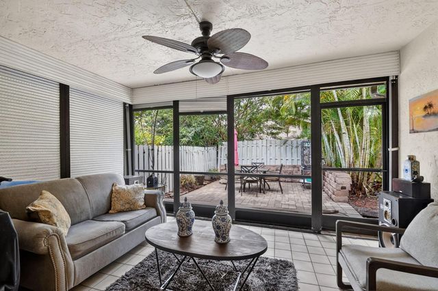 4200 Grove Park Lane, Boynton Beach, FL 33436