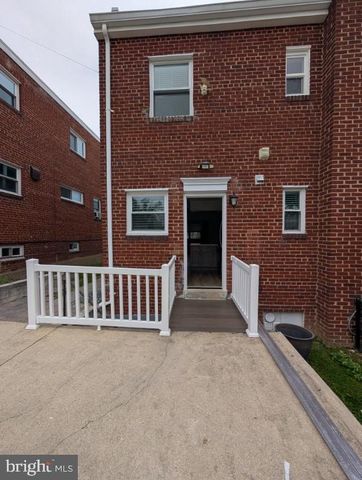 5802 8TH ST NE, Washington, DC 20011