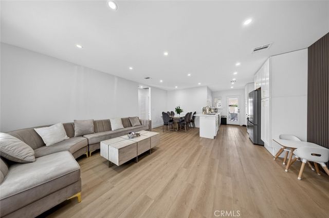 17007 Bassett Street, Van Nuys, CA 91406