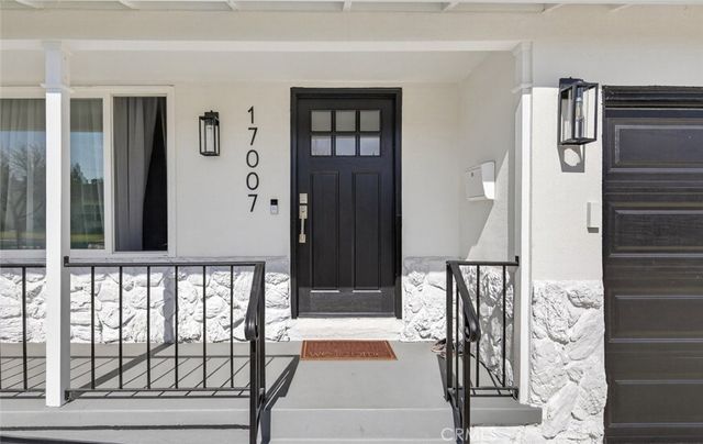 17007 Bassett Street, Van Nuys, CA 91406