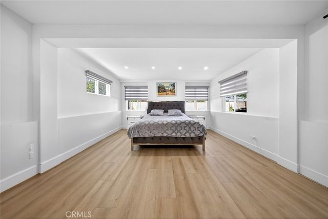 17007 Bassett Street, Van Nuys, CA 91406