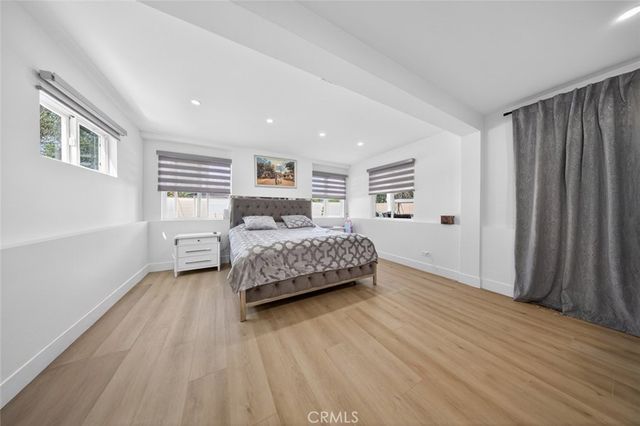 17007 Bassett Street, Van Nuys, CA 91406