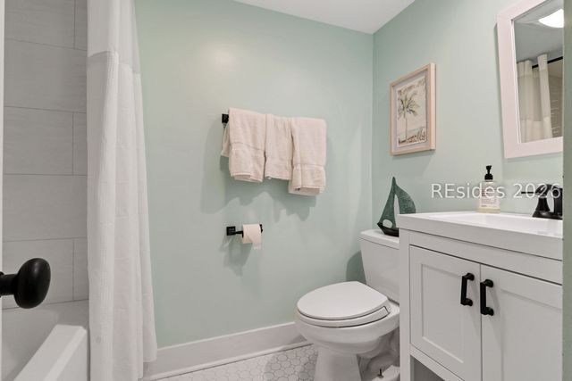 31 S Forest Beach Dr Apt 34, Hilton Head Island, SC 29928