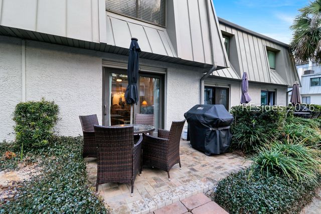 31 S Forest Beach Dr Apt 34, Hilton Head Island, SC 29928