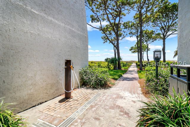 31 S Forest Beach Dr Apt 34, Hilton Head Island, SC 29928