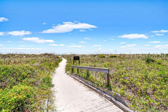 31 S Forest Beach Dr Apt 34, Hilton Head Island, SC 29928