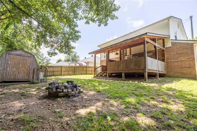 20756 Lakeshore Drive, Springdale, AR 72764