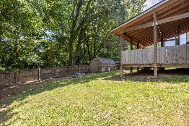 20756 Lakeshore Drive, Springdale, AR 72764