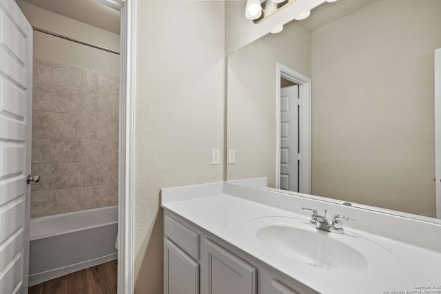 4251 Ametrine Way, San Antonio, TX 78245