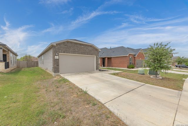 6422 Hibiscus Falls, San Antonio, TX 78218