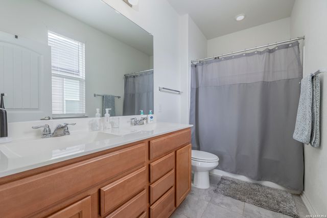 6422 Hibiscus Falls, San Antonio, TX 78218