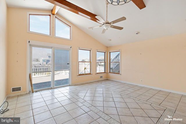 10 IOWA CT, Tuckerton, NJ 08087