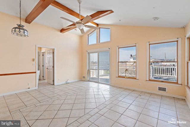 10 IOWA CT, Tuckerton, NJ 08087
