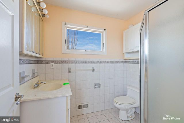 10 IOWA CT, Tuckerton, NJ 08087