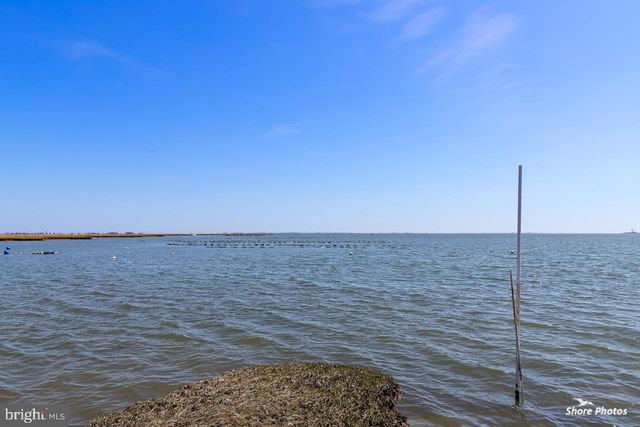 10 IOWA CT, Tuckerton, NJ 08087