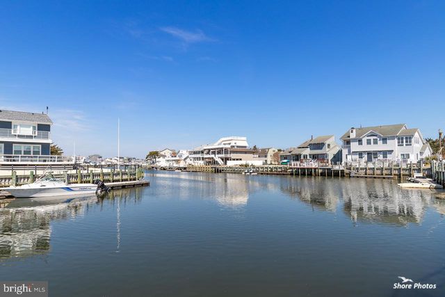 10 IOWA CT, Tuckerton, NJ 08087