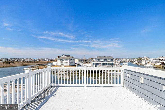 10 IOWA CT, Tuckerton, NJ 08087