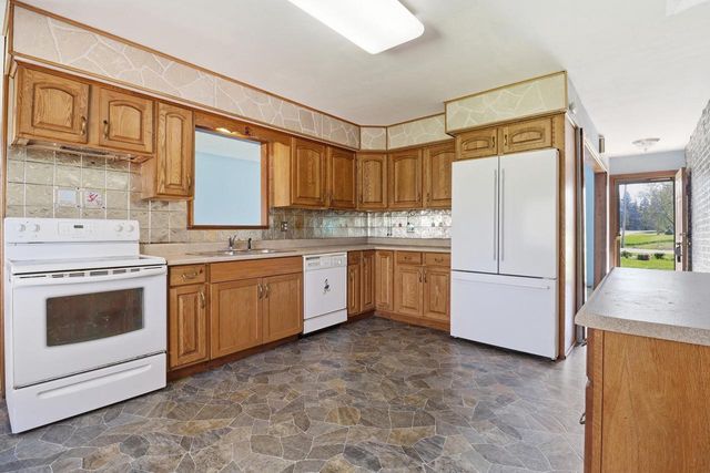 6731 S 111th STREET, Franklin, WI 53132